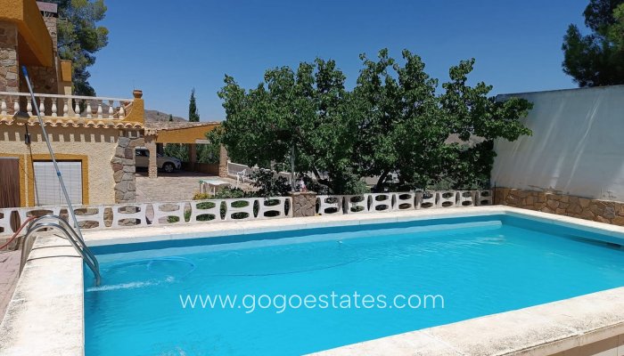 Te koop - Huis - Vrijstaande Villa - Yecla - Yecla Centro