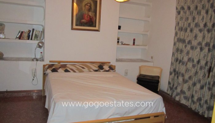 Te koop - Huis - Vrijstaande Villa - Yecla - Yecla Centro