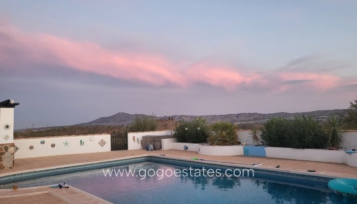 Te koop - Huis - Vrijstaande Villa - Puerto lumbreras - Puerto Lumbreras Centro