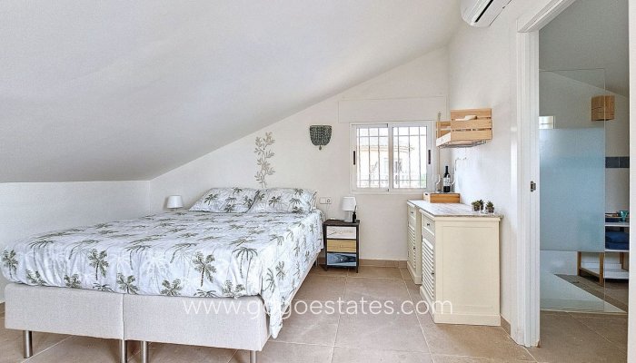 Te koop - Huis - Vrijstaande Villa - Los Alcazares - Los Alcazares Centro