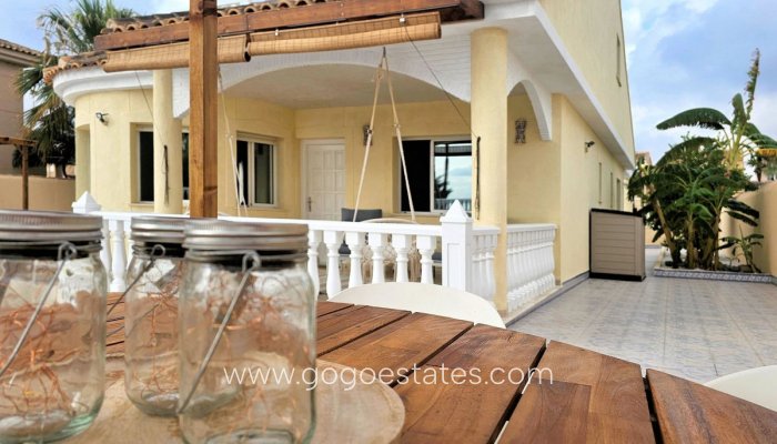 Te koop - Huis - Vrijstaande Villa - Los Alcazares - Los Alcazares Centro