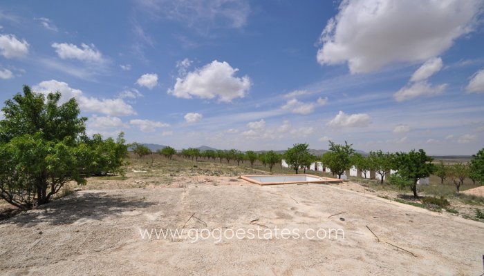 Te koop - Perceel - Land - Yecla - Yecla Centro