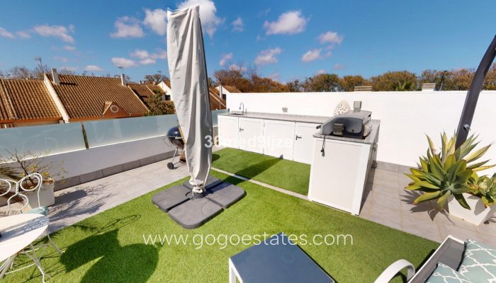 Te koop - Huis - Vrijstaande Villa - Los Alcazares - Los Alcazares Centro