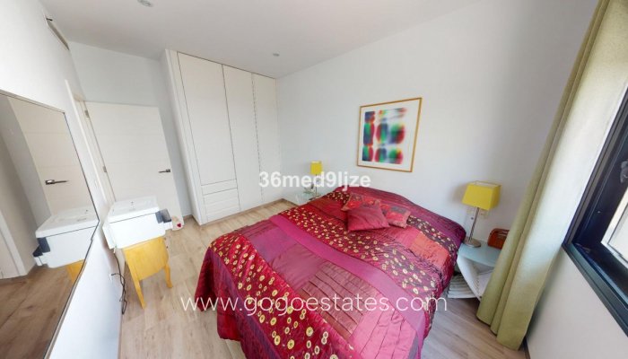 Te koop - Huis - Vrijstaande Villa - Los Alcazares - Los Alcazares Centro