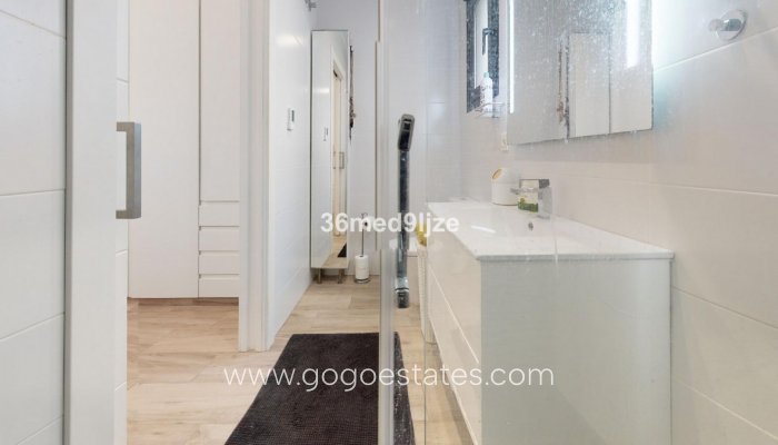 Te koop - Huis - Vrijstaande Villa - Los Alcazares - Los Alcazares Centro