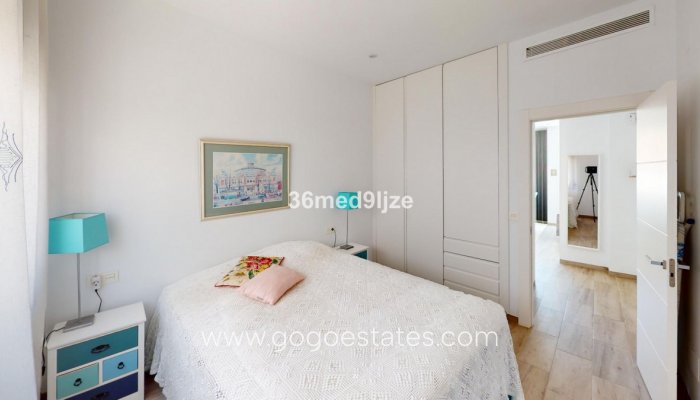 Te koop - Huis - Vrijstaande Villa - Los Alcazares - Los Alcazares Centro