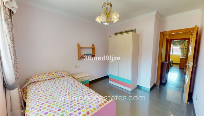 Te koop - Huis - Halfvrijstaande woning - Los Alcazares - Los Narejos