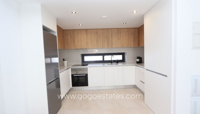 Wiederverkauf - Wohnung - Wohnung im mittleren Stock - Los Alcazares - Los Alcazares Centro