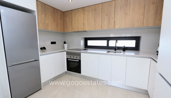 Wiederverkauf - Wohnung - Wohnung im mittleren Stock - Los Alcazares - Los Alcazares Centro