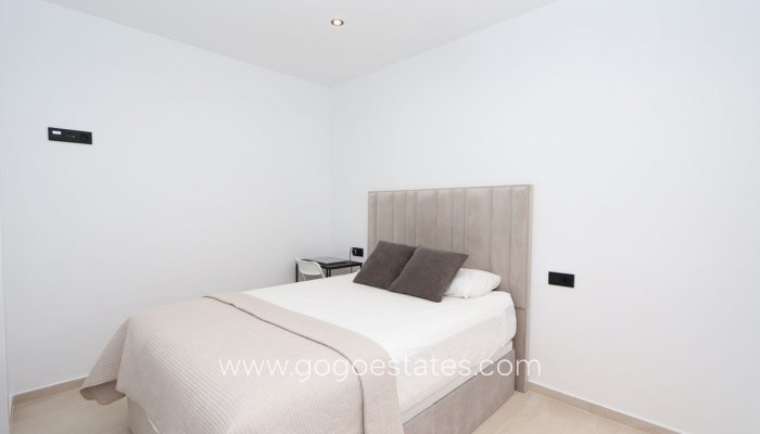 Wiederverkauf - Wohnung - Wohnung im mittleren Stock - Los Alcazares - Los Alcazares Centro