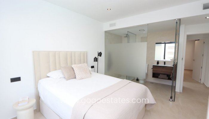 Wiederverkauf - Wohnung - Wohnung im mittleren Stock - Los Alcazares - Los Alcazares Centro