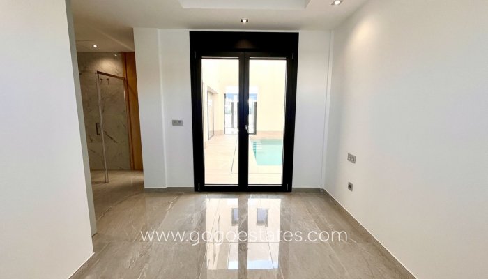 Te koop - Huis - Vrijstaande Villa - San Pedro Del Pinatar - San Pedro del Pinatar Centro