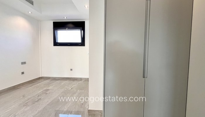 Te koop - Huis - Vrijstaande Villa - San Pedro Del Pinatar - San Pedro del Pinatar Centro