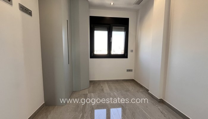 Te koop - Huis - Vrijstaande Villa - San Pedro Del Pinatar - San Pedro del Pinatar Centro