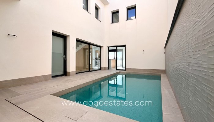 Te koop - Huis - Vrijstaande Villa - San Pedro Del Pinatar - San Pedro del Pinatar Centro