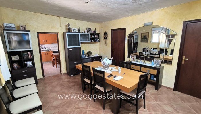 Te koop - Huis - Vrijstaande Villa - Yecla - Yecla Centro