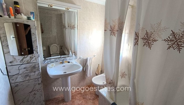 Te koop - Huis - Vrijstaande Villa - Yecla - Yecla Centro