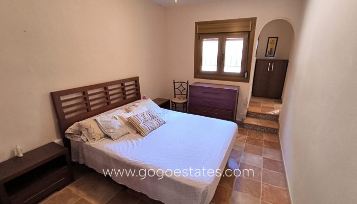 Te koop - Huis - Vrijstaande Villa - Yecla - Yecla Centro