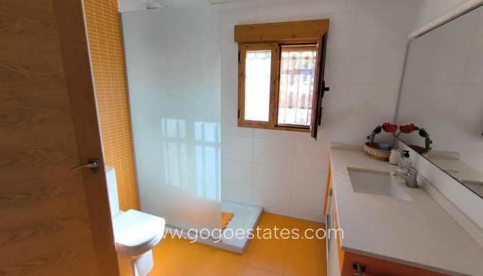 Te koop - Huis - Vrijstaande Villa - Yecla - Yecla Centro