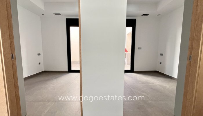 Te koop - Huis - Vrijstaande Villa - San Pedro Del Pinatar - San Pedro del Pinatar Centro