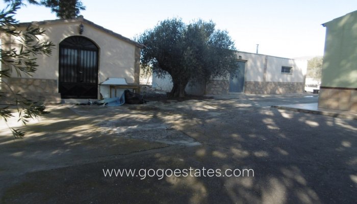 Te koop - Huis - Vrijstaande Villa - Yecla - Yecla Centro