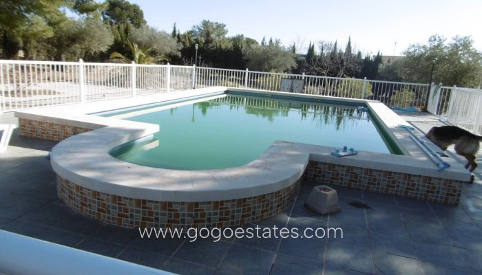 Te koop - Huis - Vrijstaande Villa - Yecla - Yecla Centro