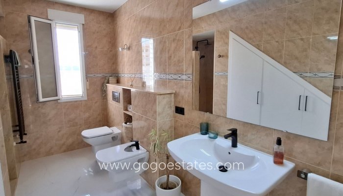 Wiederverkauf - Haus - Freistehende Villa - Palomares