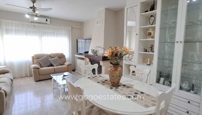 Wiederverkauf - Haus - Freistehende Villa - Huércal-Overa