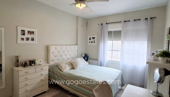 Wiederverkauf - Haus - Freistehende Villa - Huércal-Overa