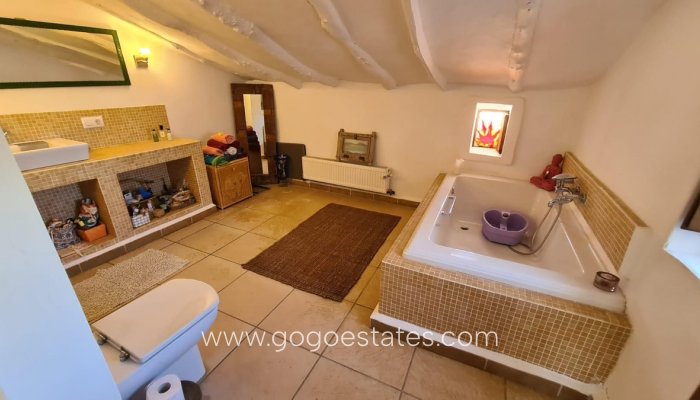 Revente - Maison - Villa Individuelle - Oria