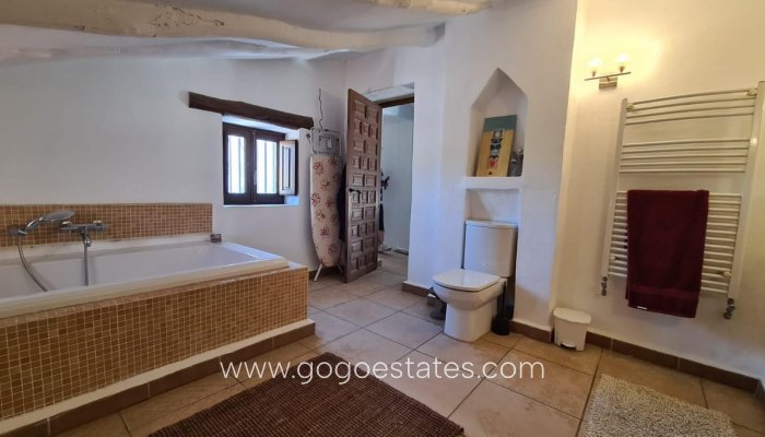 Revente - Maison - Villa Individuelle - Oria