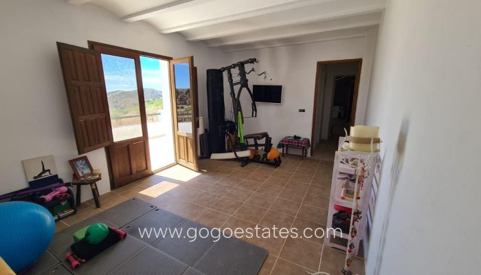 Revente - Maison - Villa Individuelle - Oria