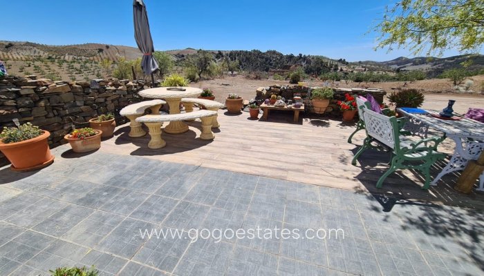 Revente - Maison - Villa Individuelle - Oria