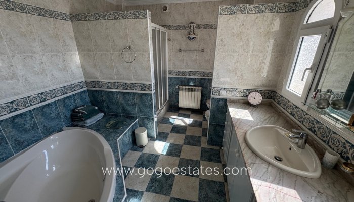 Te koop - Huis - Vrijstaande Villa - Mojacar