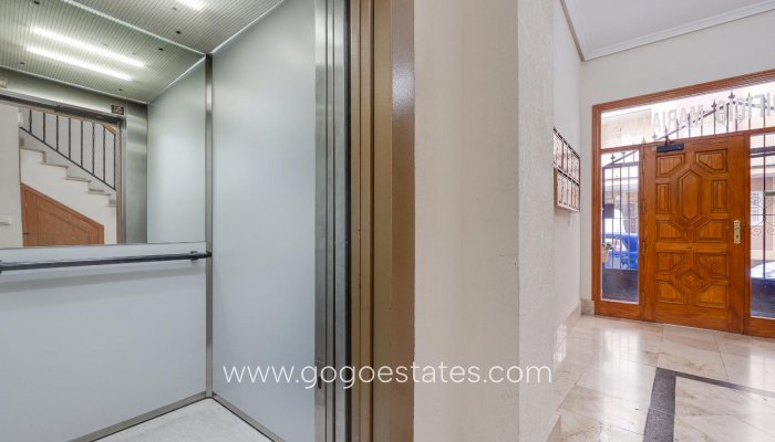 Revente - Apartamento - Torrevieja - PARQUE DE LAS NACIONES