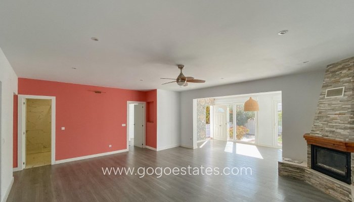 Te koop - Villa - Torrevieja - Aguas Nuevas