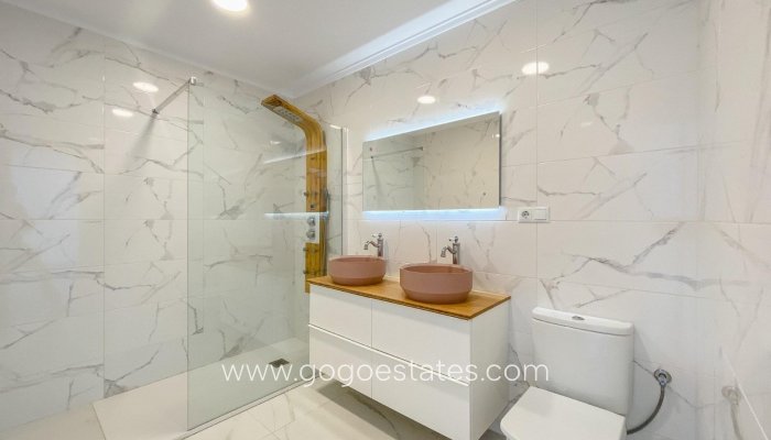 Te koop - Villa - Torrevieja - Aguas Nuevas