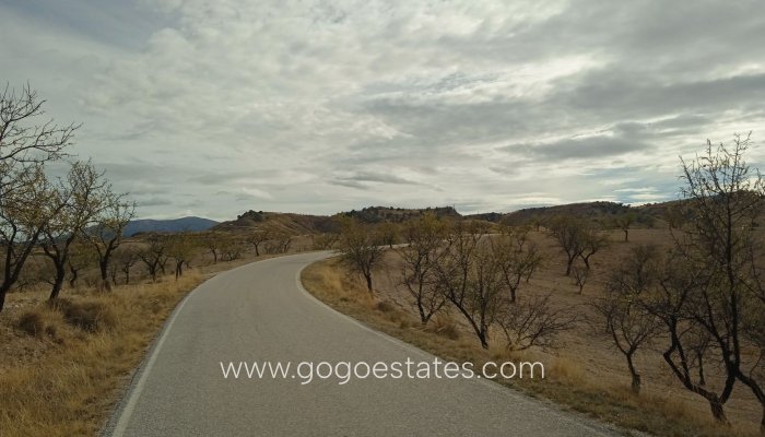 Resale - Cortijo - Freila