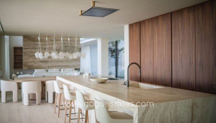 Resale - Villa - Sotogrande - Almenara