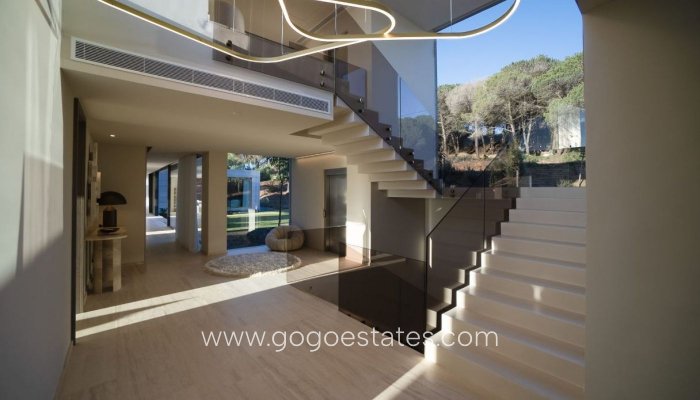 Resale - Villa - Sotogrande - Almenara