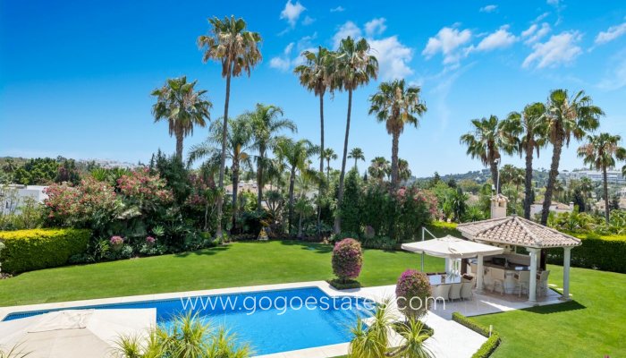 Resale - Villa - Málaga - Marbella