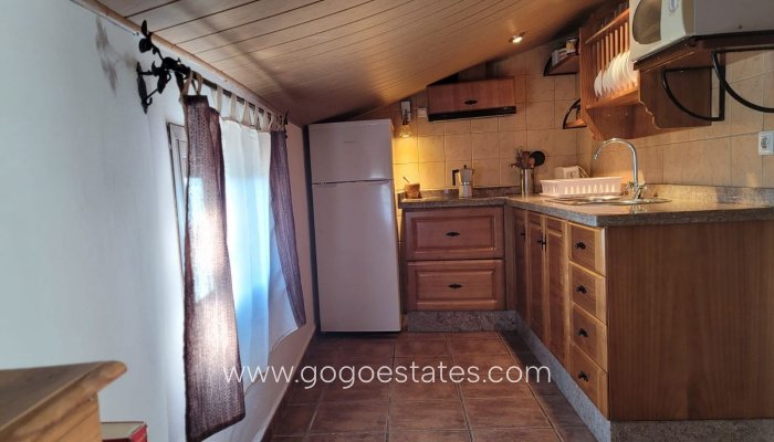 Resale - Villa - Cuevas del Campo - Granada