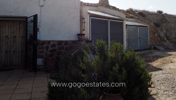 Resale - Casa Cueva - Cuevas del Campo - Granada