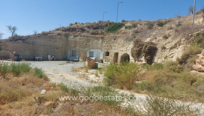 Resale - Casa Cueva - Cuevas del Campo - Granada