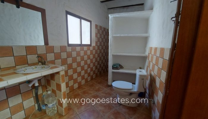 Resale - Casa Cueva - Cuevas del Campo - Granada