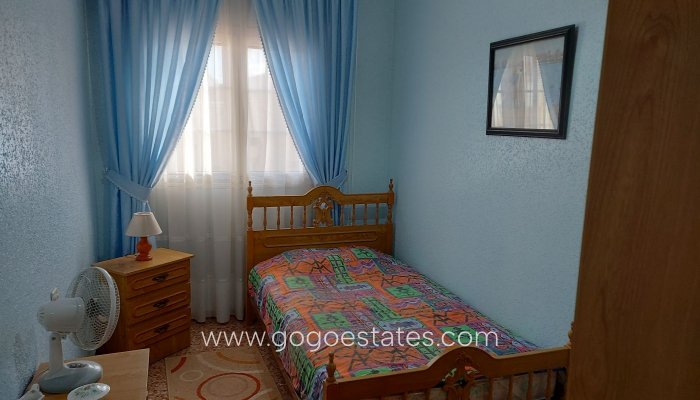 Resale - Semi-detached duplex - Cuevas del Campo - Granada