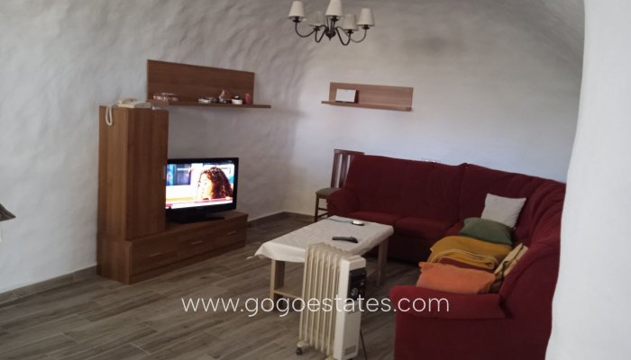 Resale - Villa - Cuevas del Campo - Granada