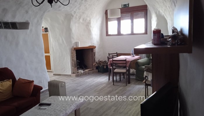 Resale - Villa - Cuevas del Campo - Granada