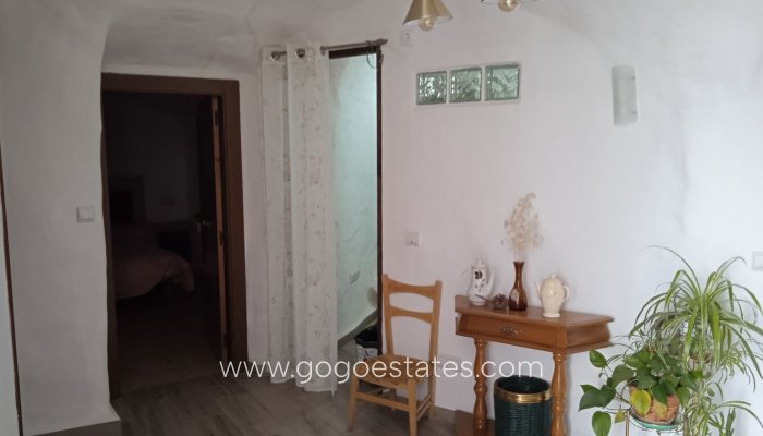 Resale - Villa - Cuevas del Campo - Granada