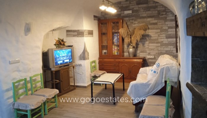 Resale - Villa - Cuevas del Campo - Granada